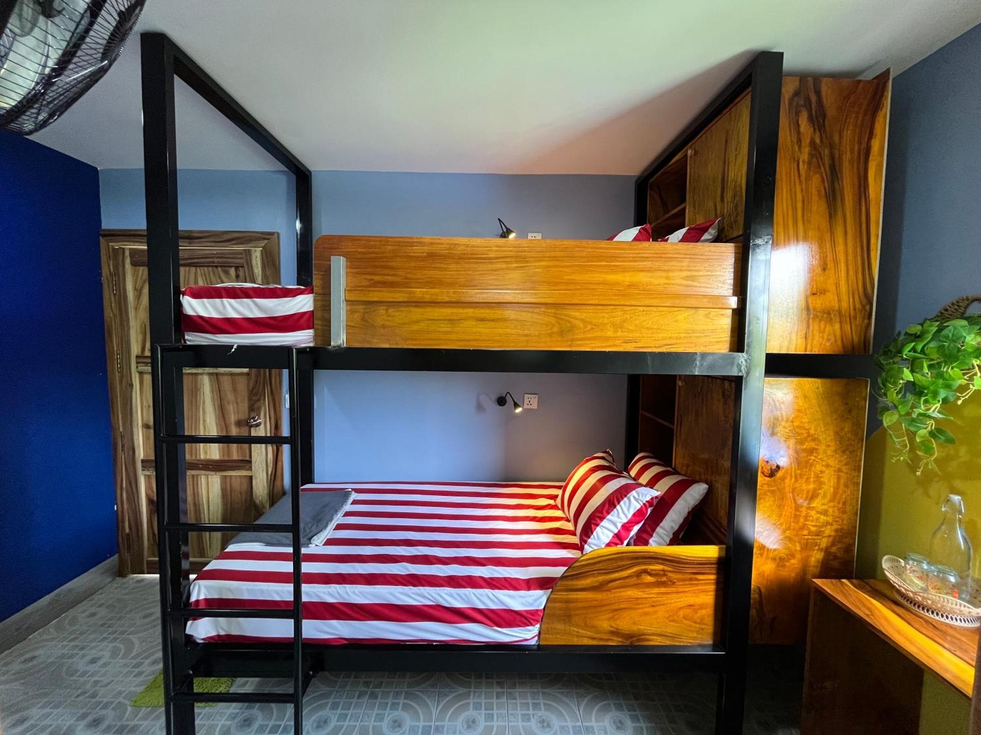 Por Chey Guesthouse Battambang Exterior foto